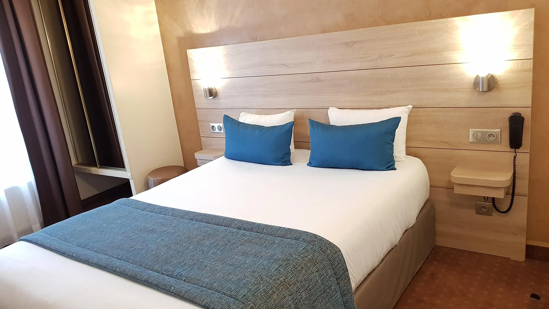Hotel Champerret Elysees Parijs