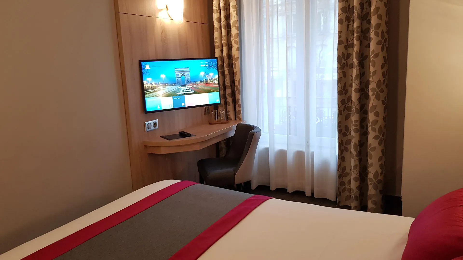 Hotel Champerret Elysees Parijs 3*,