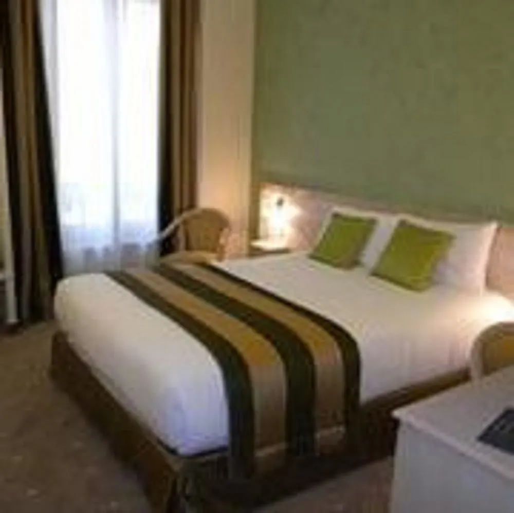 Hotel Champerret Elysees Parijs