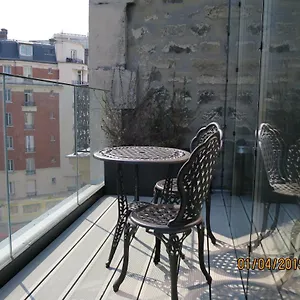Hotel Eiffel Mademoiselle