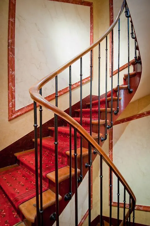 Hotel Champerret Elysees Paris 3*,