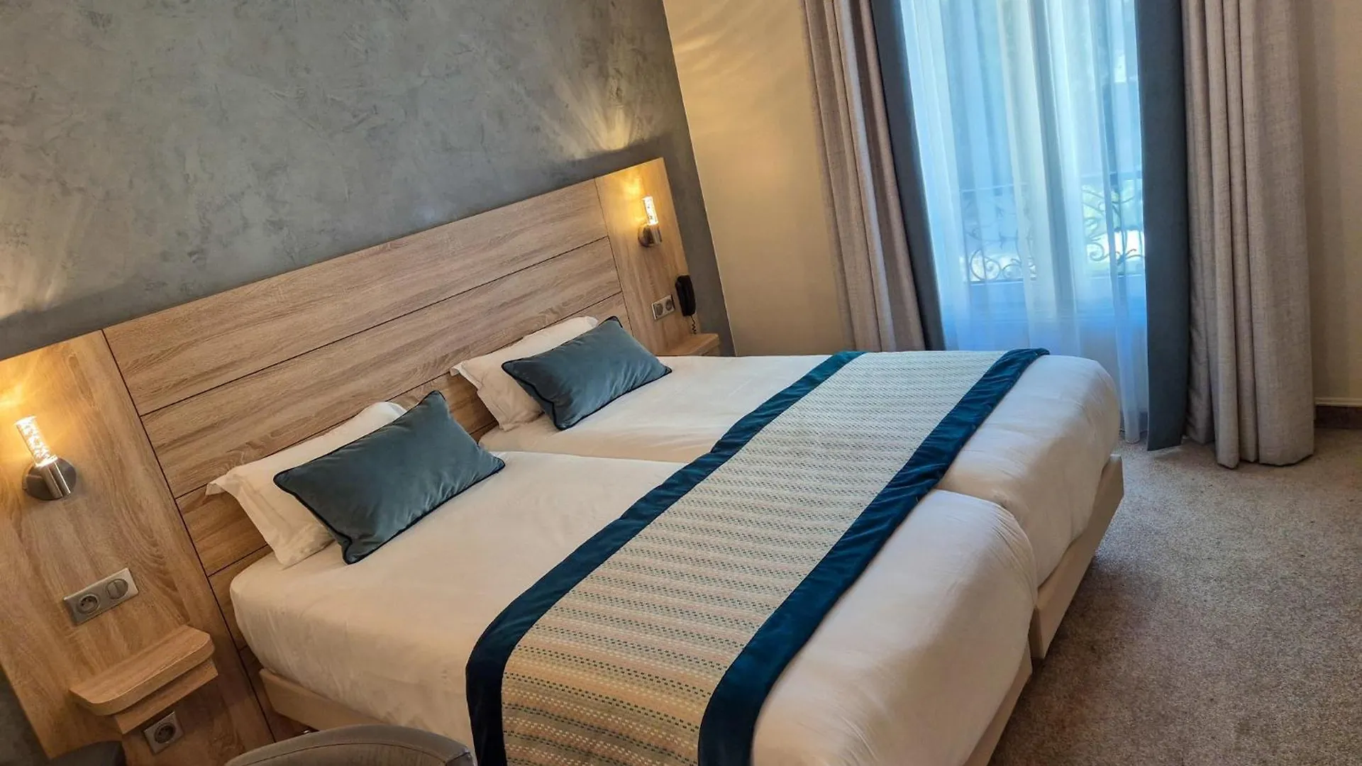 Hotel Champerret Elysees Paris