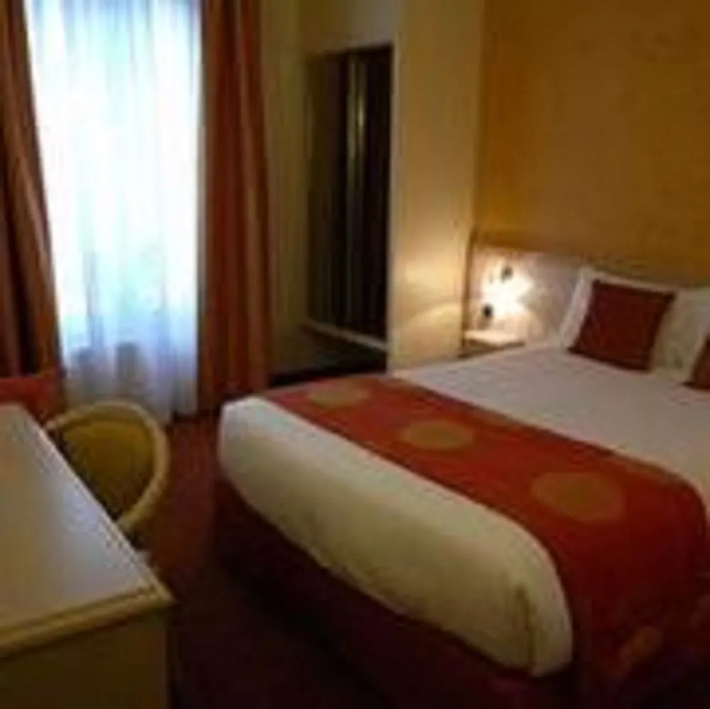Hotel Champerret Elysees Paris