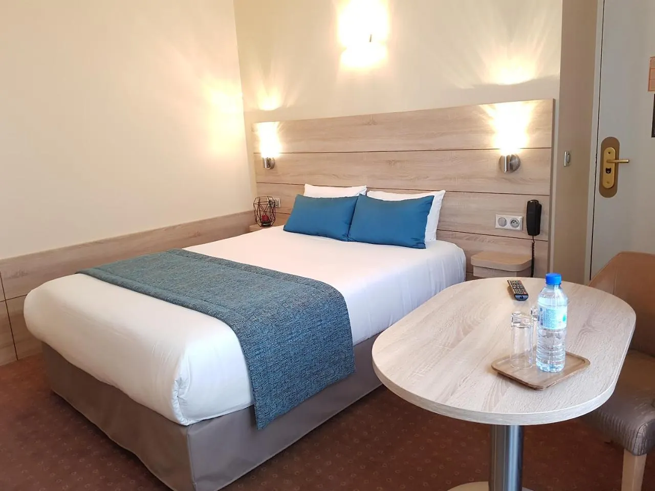 Hotel Champerret Elysees Paris