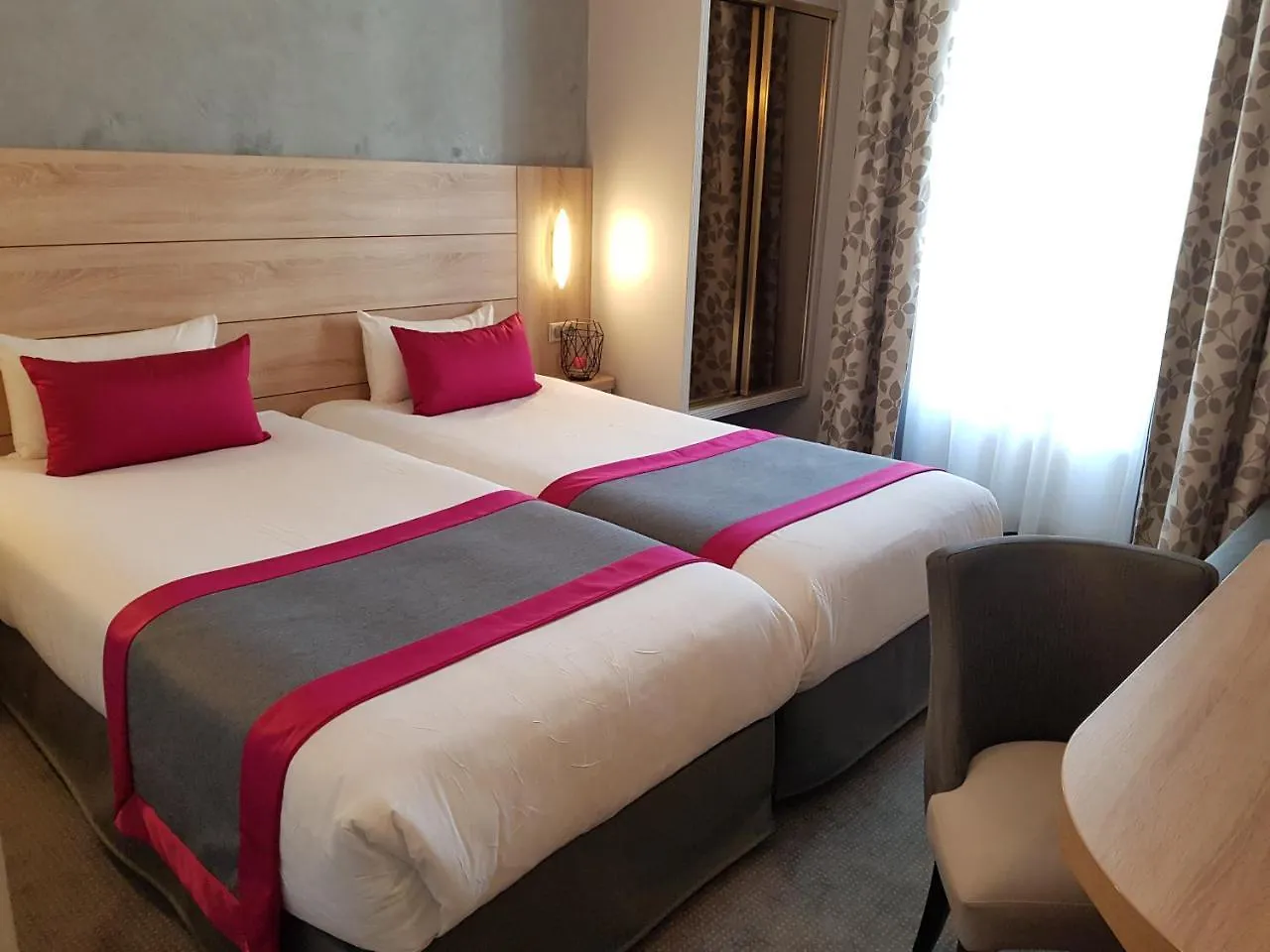 Hotel Champerret Elysees Paris